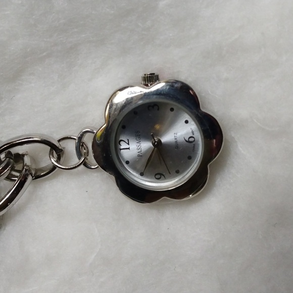 Watch/Bracelet,Silver tone,Butterfly bracelet watch. - Picture 10 of 10